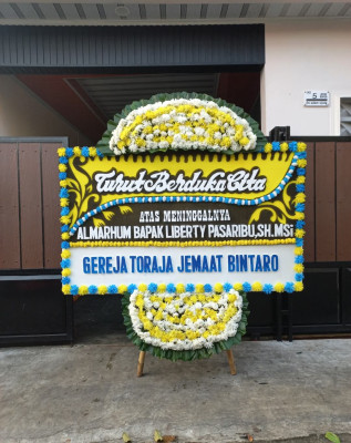 Papan Bunga Duka di Lumpue